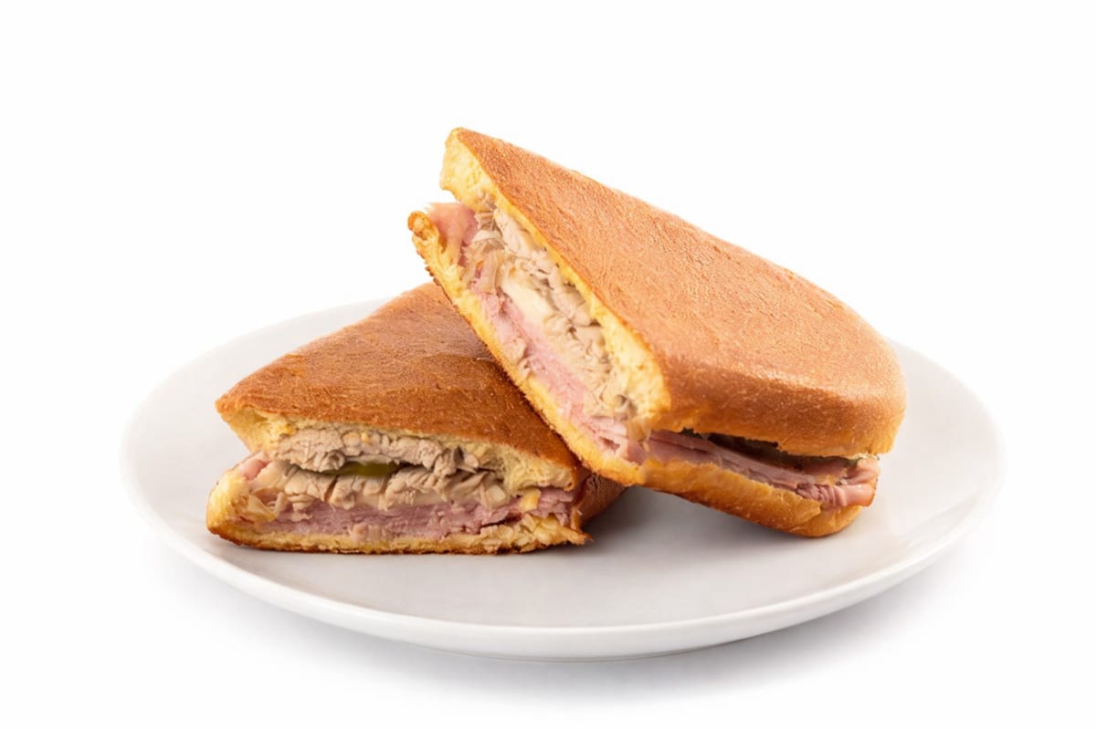 Media Noche Sandwich